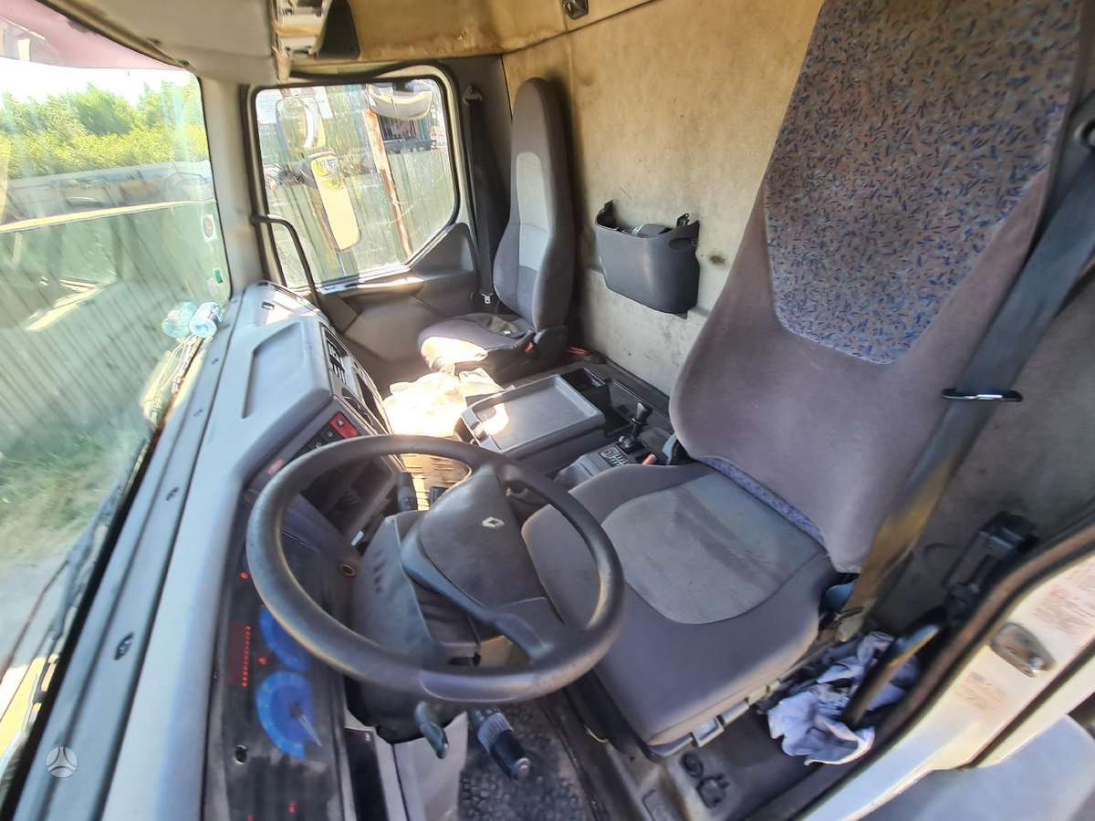 Renault Premium, с краном