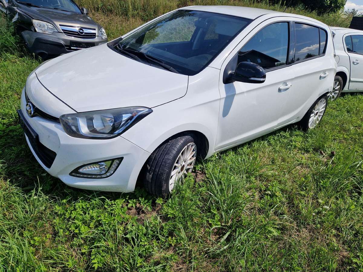 Hyundai i20 rezerves daļās