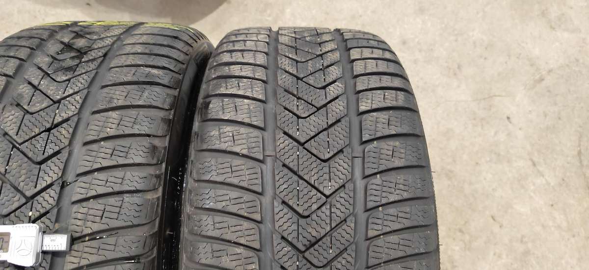 Pirelli Soto Zero 3, зимние 215/40 R18