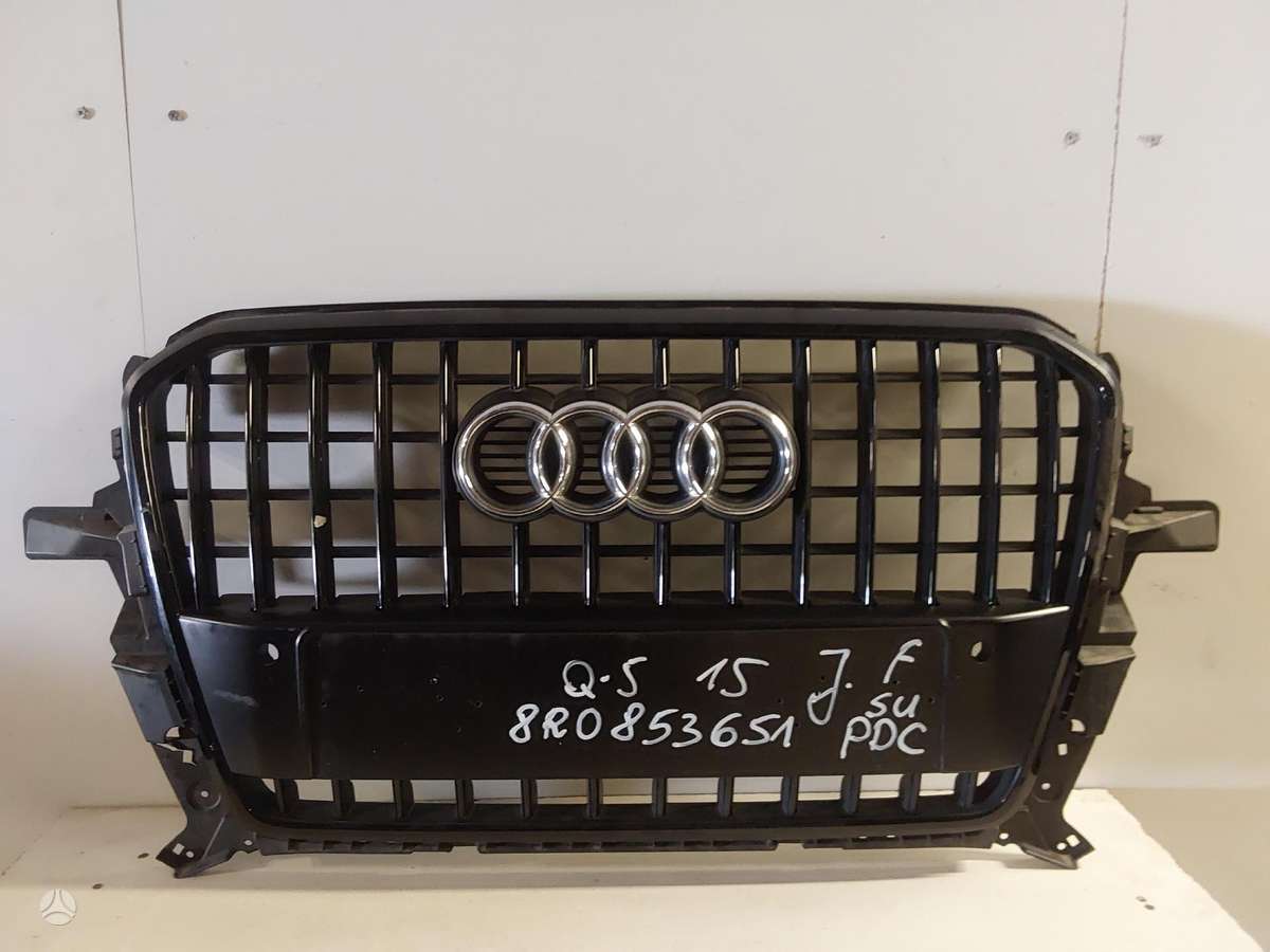Audi Q5 dalimis