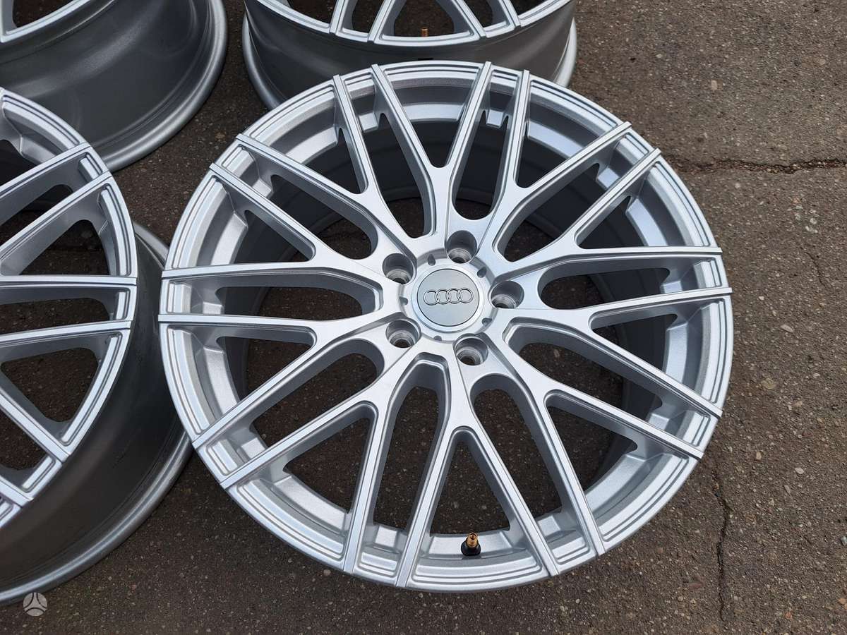 Audi A6C7 8j et35, легкосплавные , R18