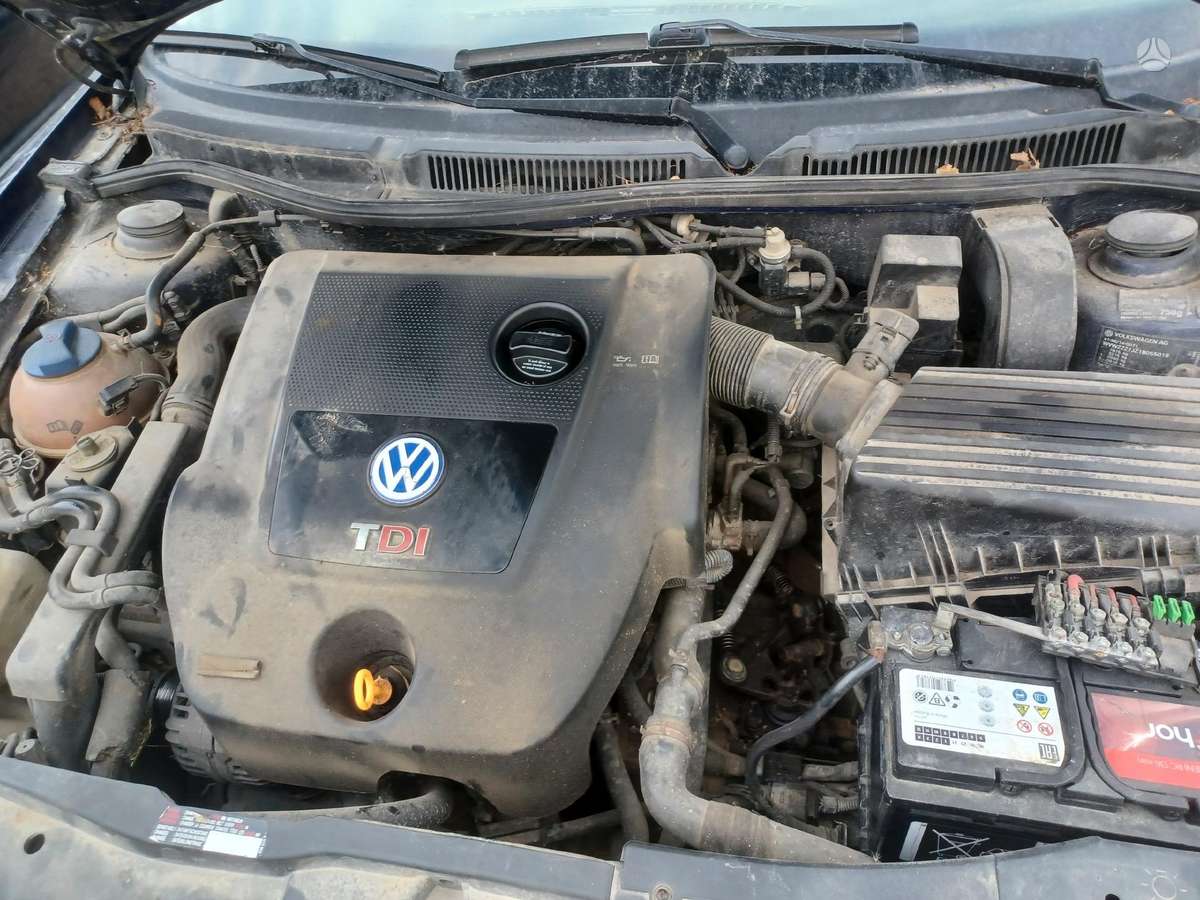 Volkswagen Golf Nevienas ardytas