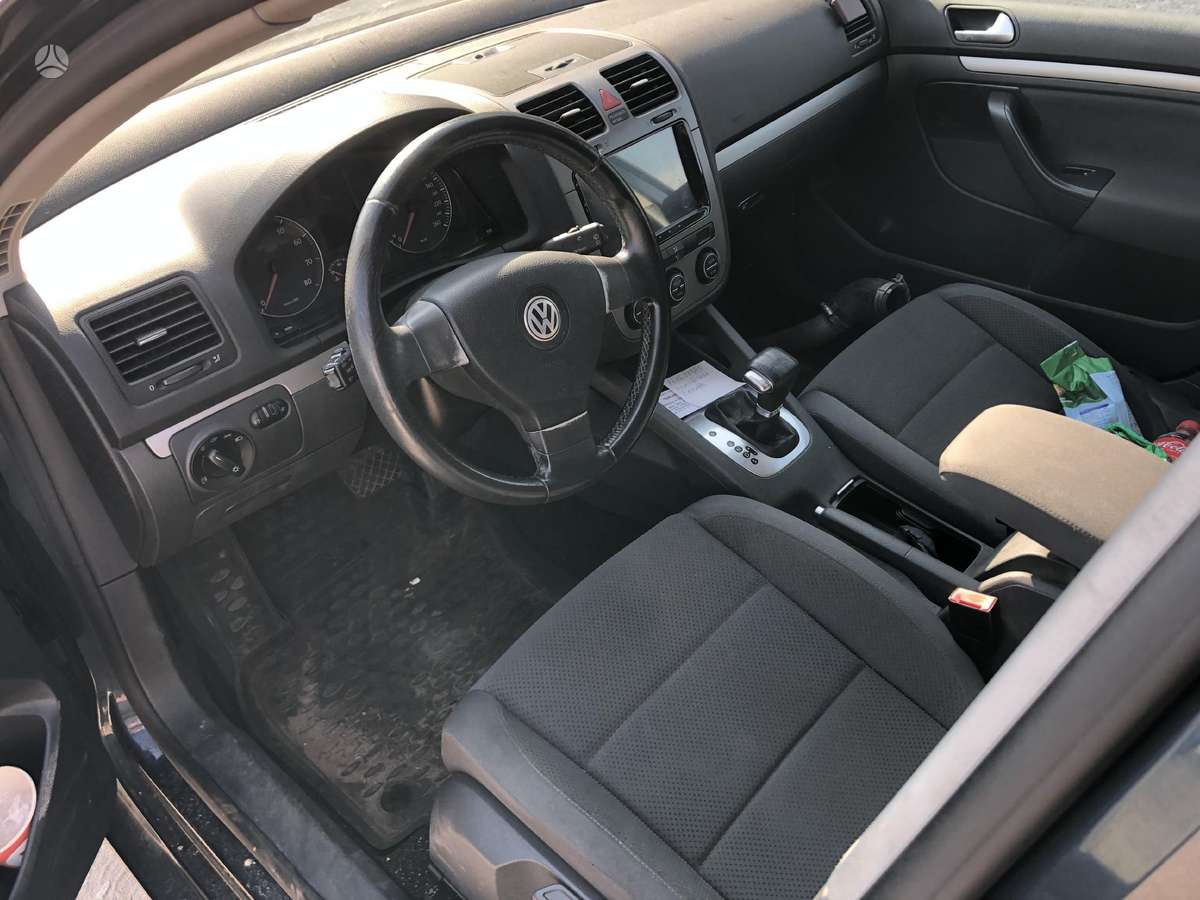 Volkswagen Golf по частям
