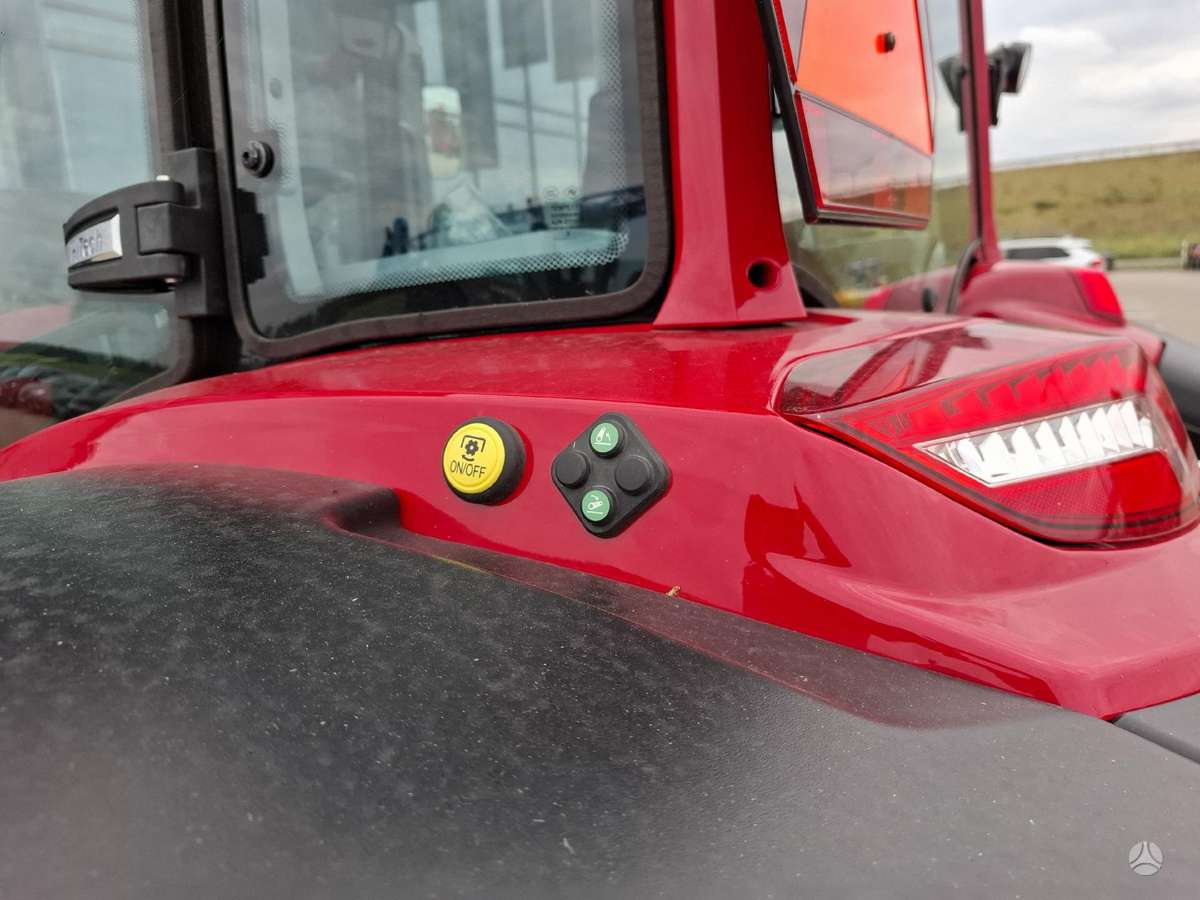 Valtra A115, тракторы