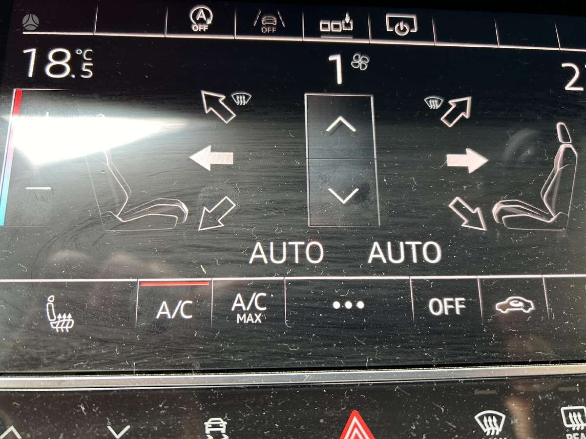 Audi A6, 2.0 l., Седан