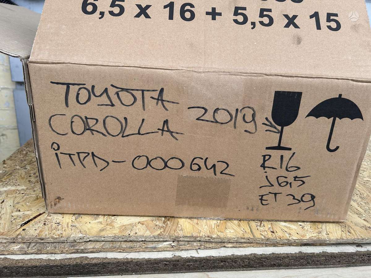 Toyota Corolla, PW45705000ZC, Cen19790