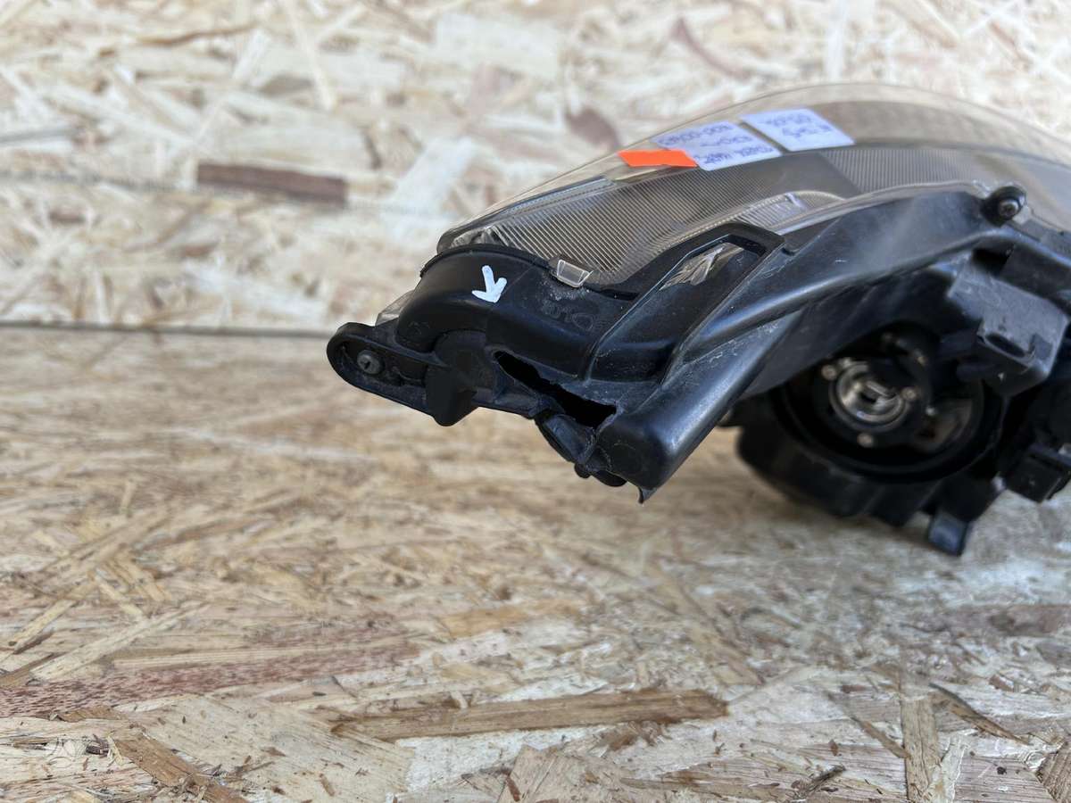 Toyota Yaris Cen19795