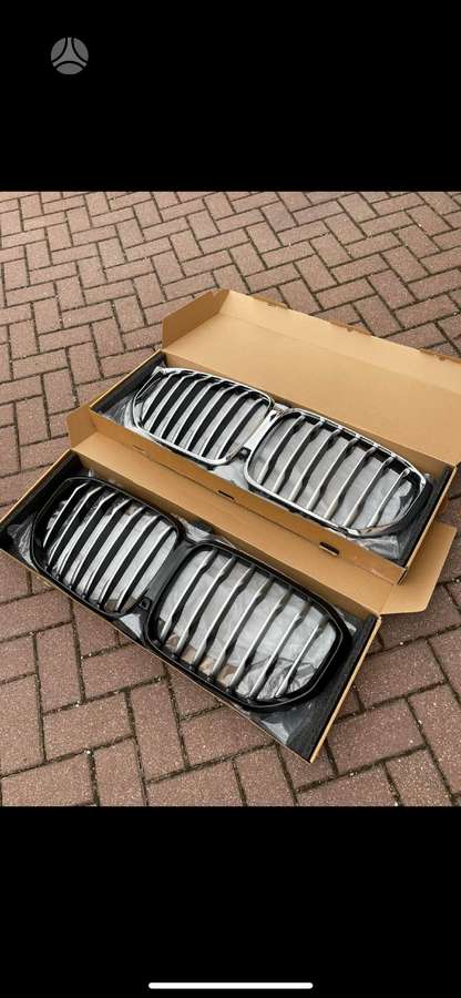 BMW X5 front grill