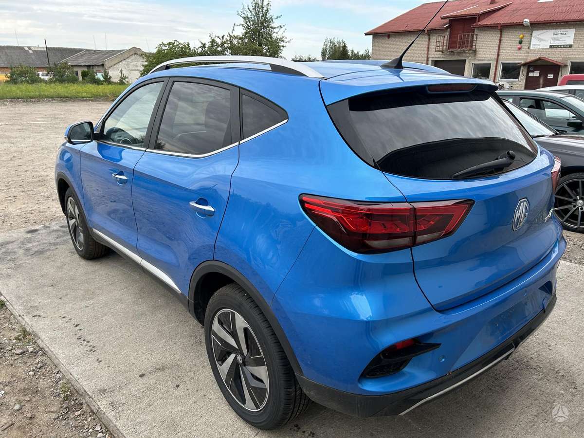 MG ZS