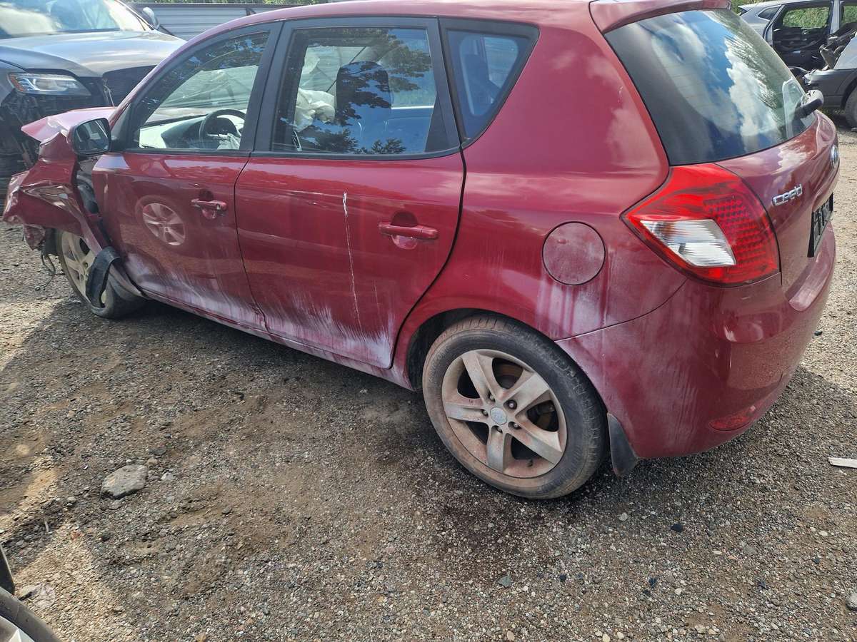 Kia Ceed for parts