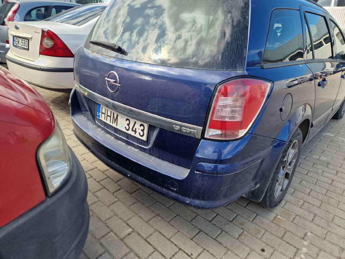Opel Astra for parts