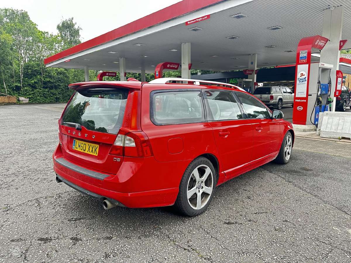 Volvo V70 Spalva 612 46