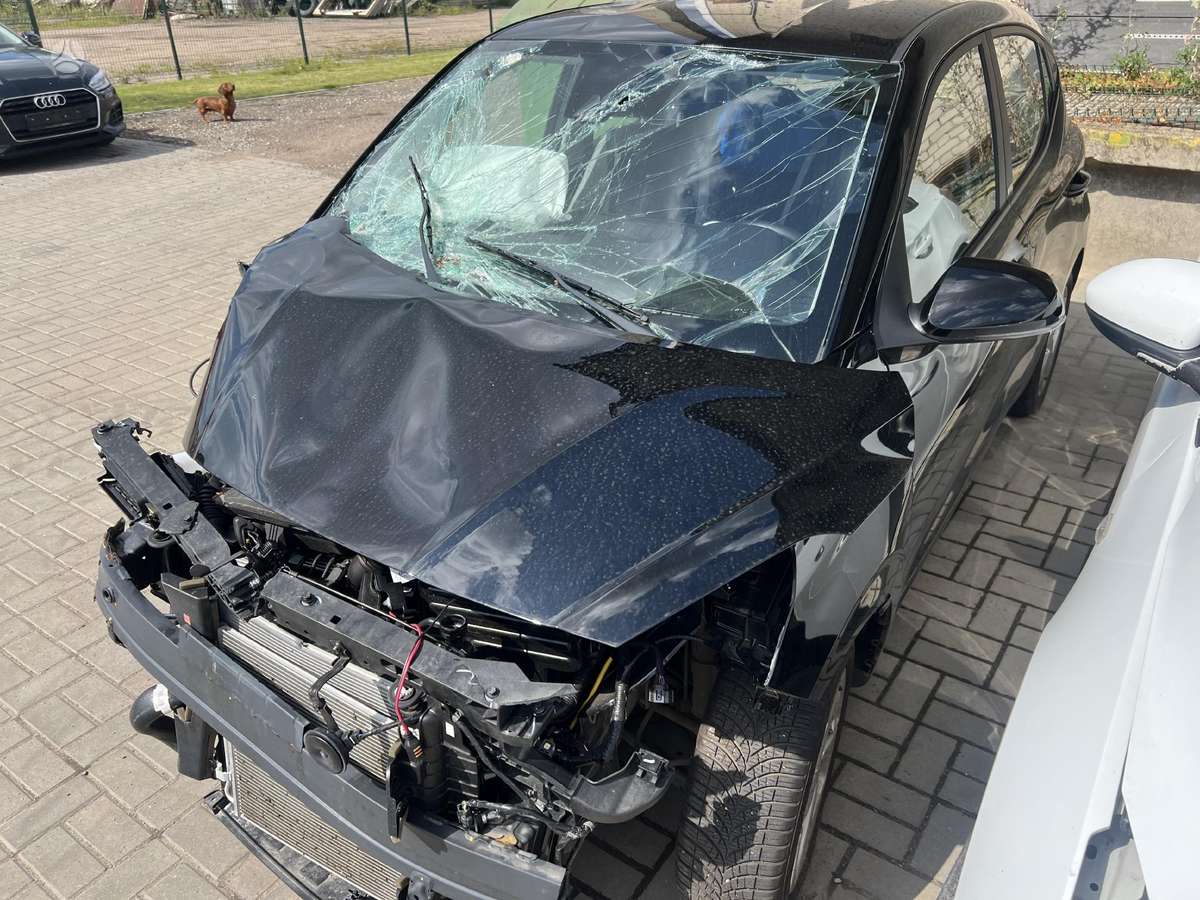 Hyundai i10 for parts