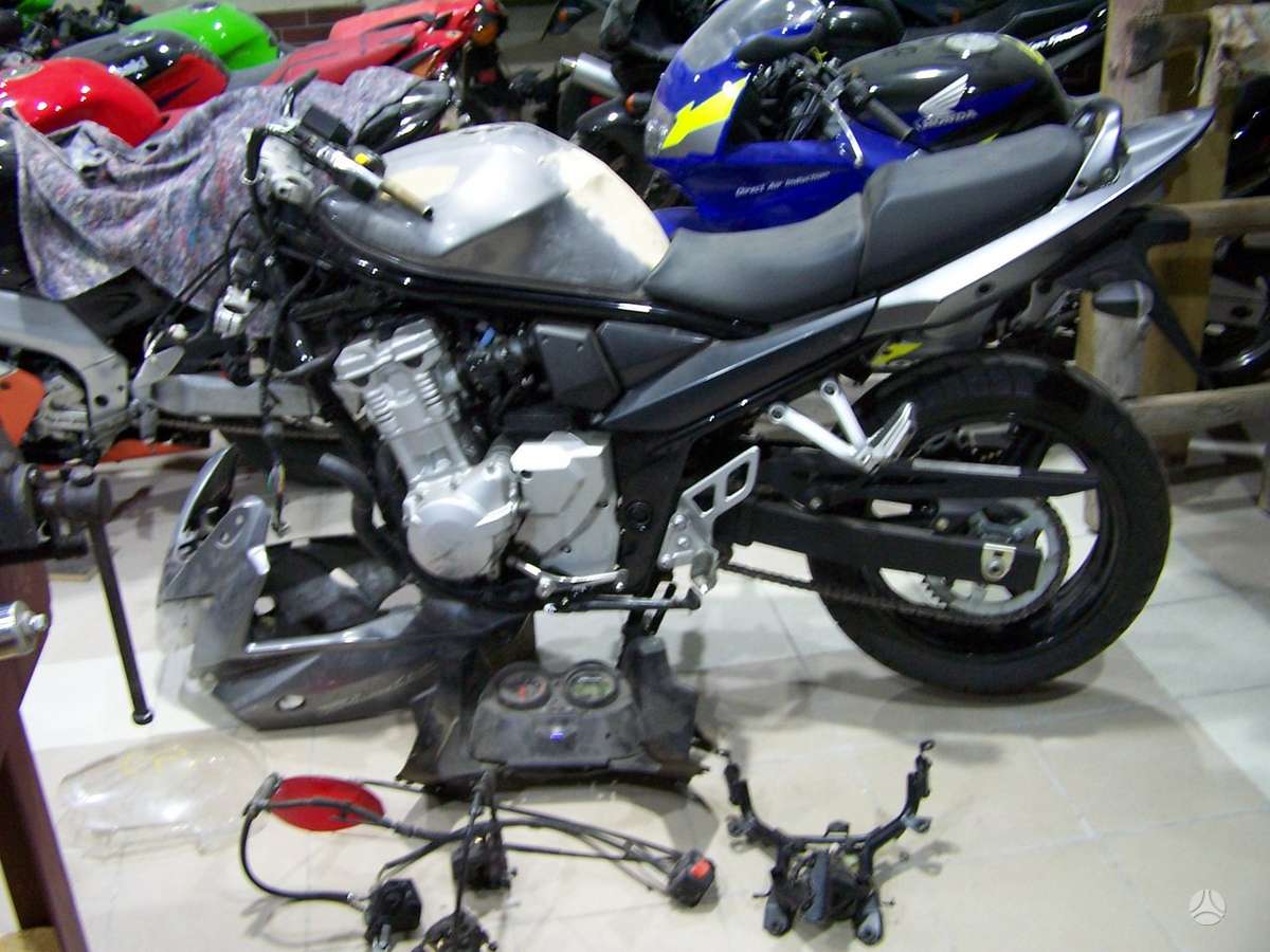 Suzuki GSF (Bandit), street / classic