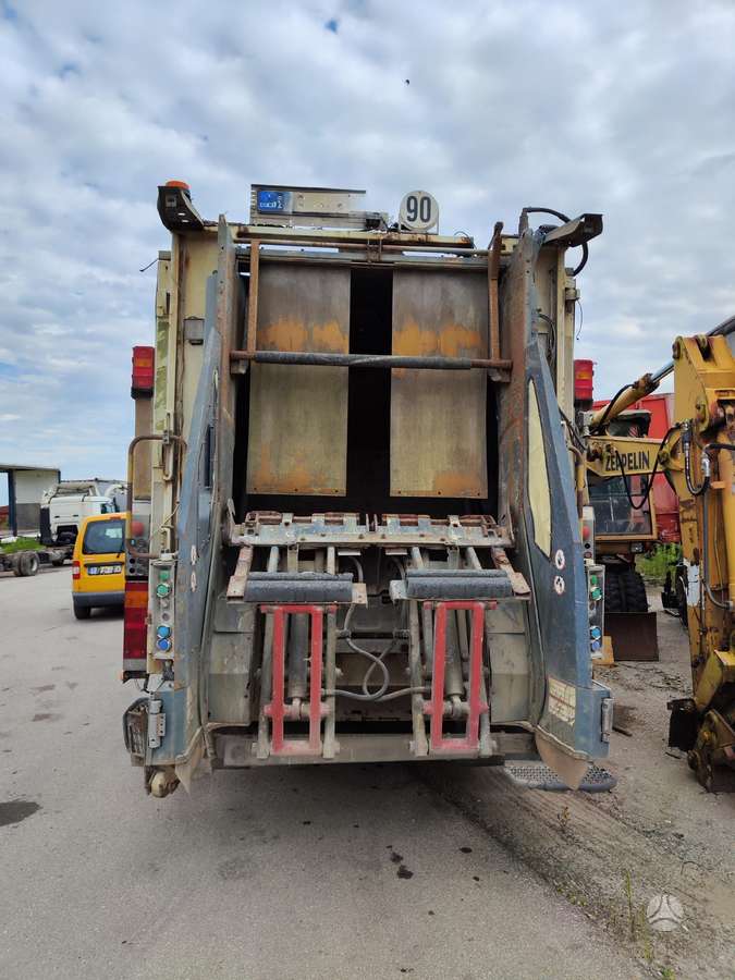 Renault Premium 380DXi, trucks