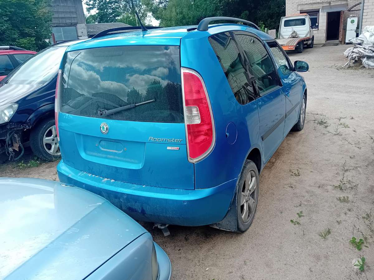 Skoda Roomster for parts