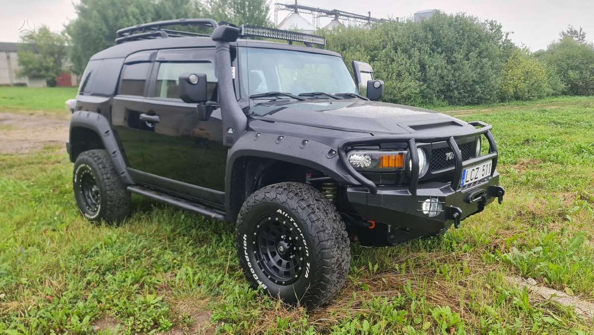 Toyota FJ Cruiser - 4