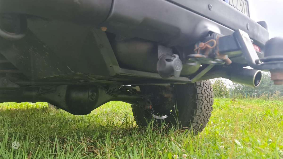Toyota FJ Cruiser - 12