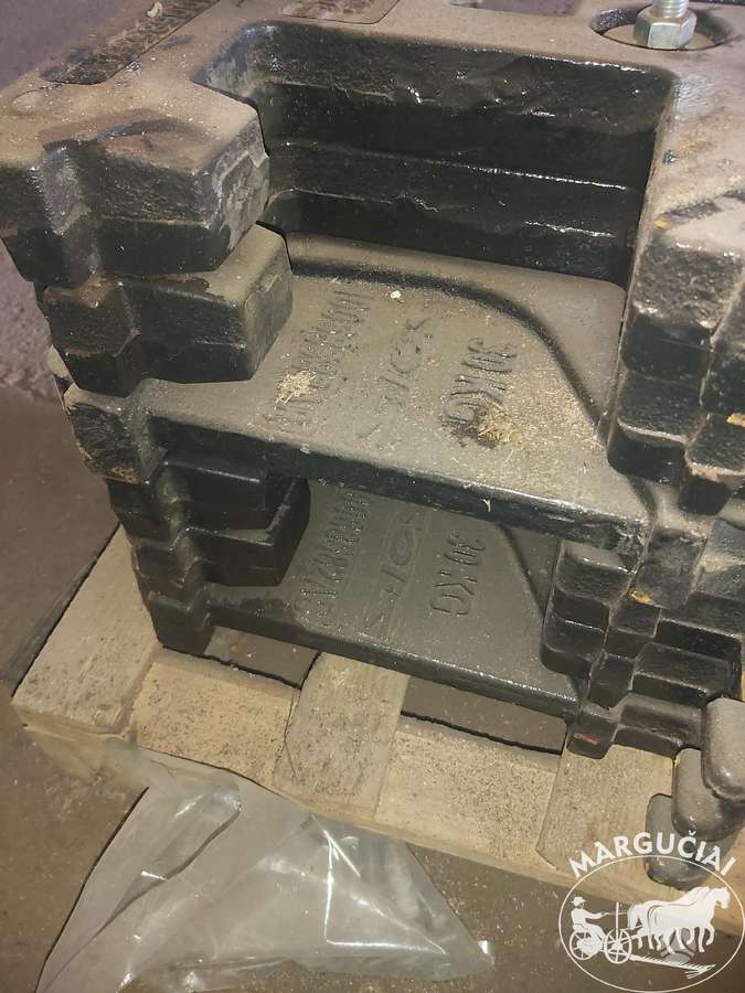 Solis Svoriai traktoriui , 160 kg.