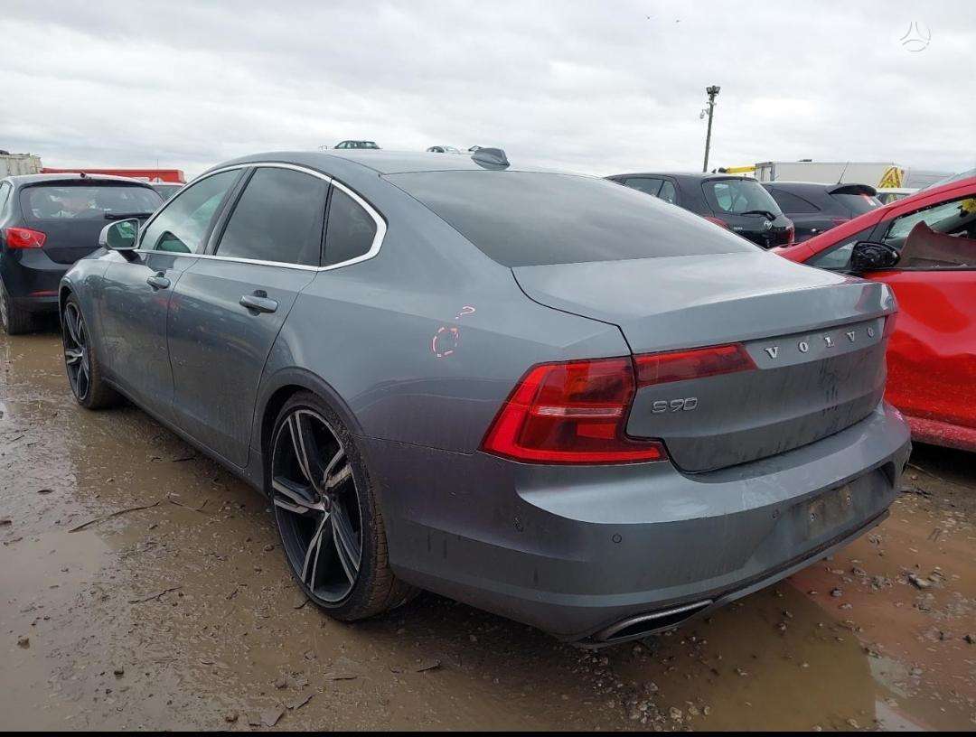 Volvo S90 по частям