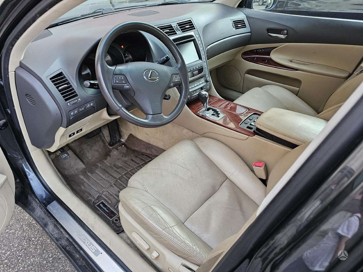 Lexus GS 300, 3.0 l., Седан