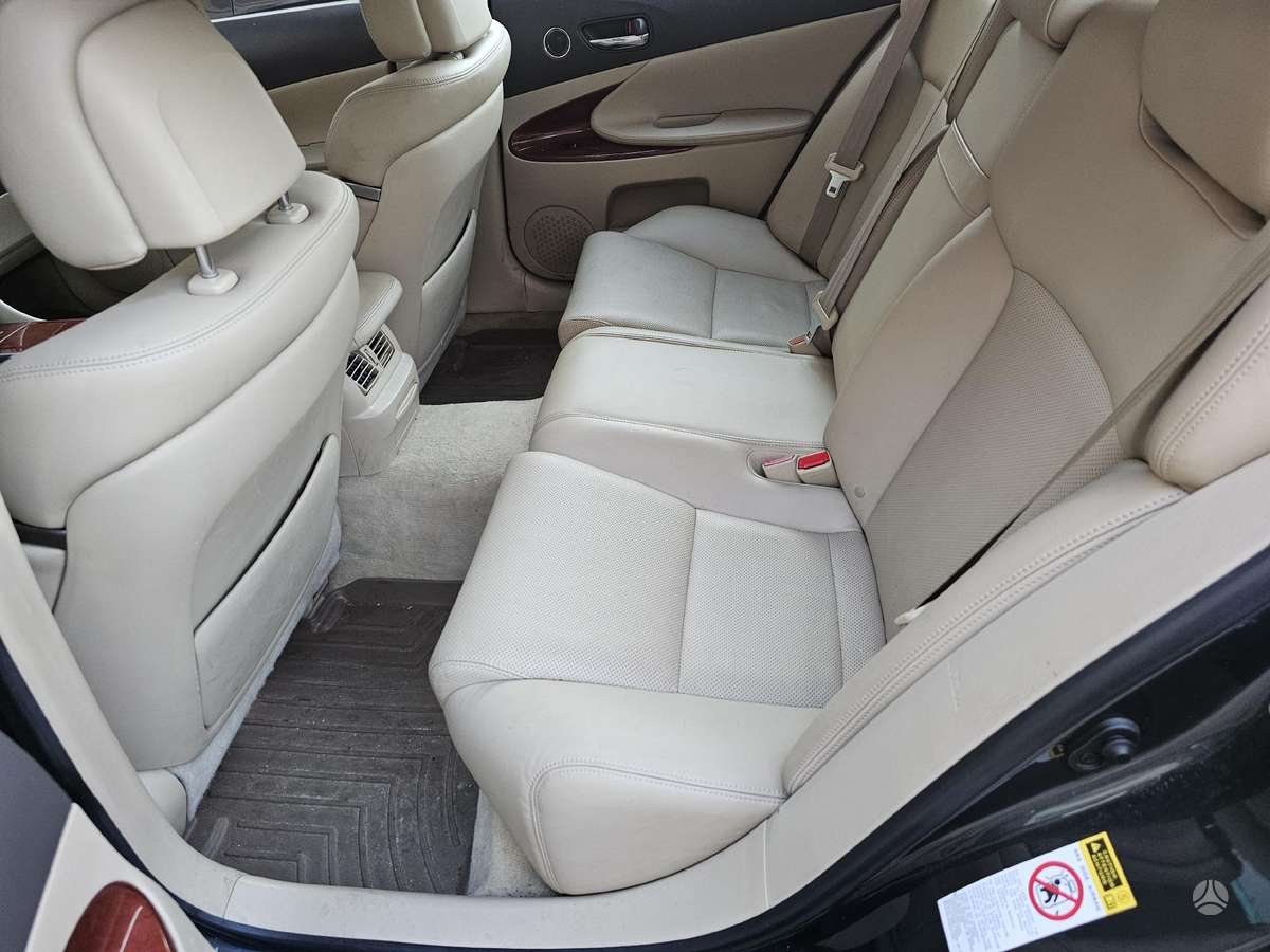 Lexus GS 300, 3.0 l., Седан