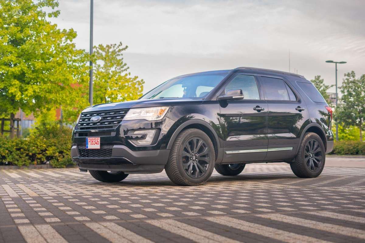 Ford Explorer, 3.5 l., off-road / crossover