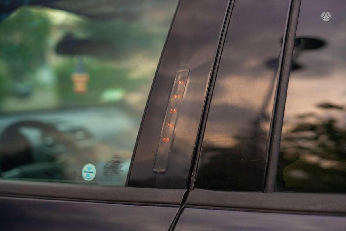 Ford Explorer, 3.5 l., Внедорожник / Кроссовер