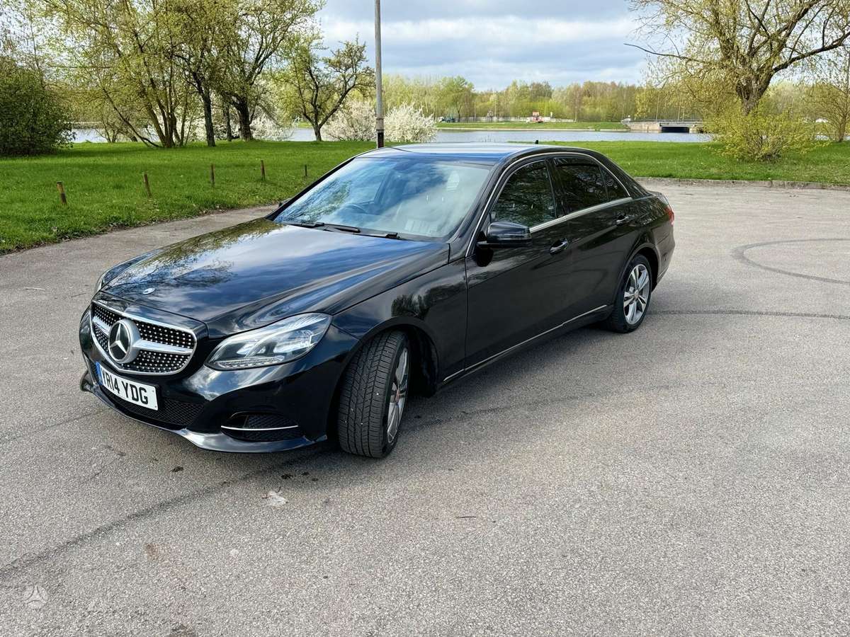 Mercedes-Benz E220