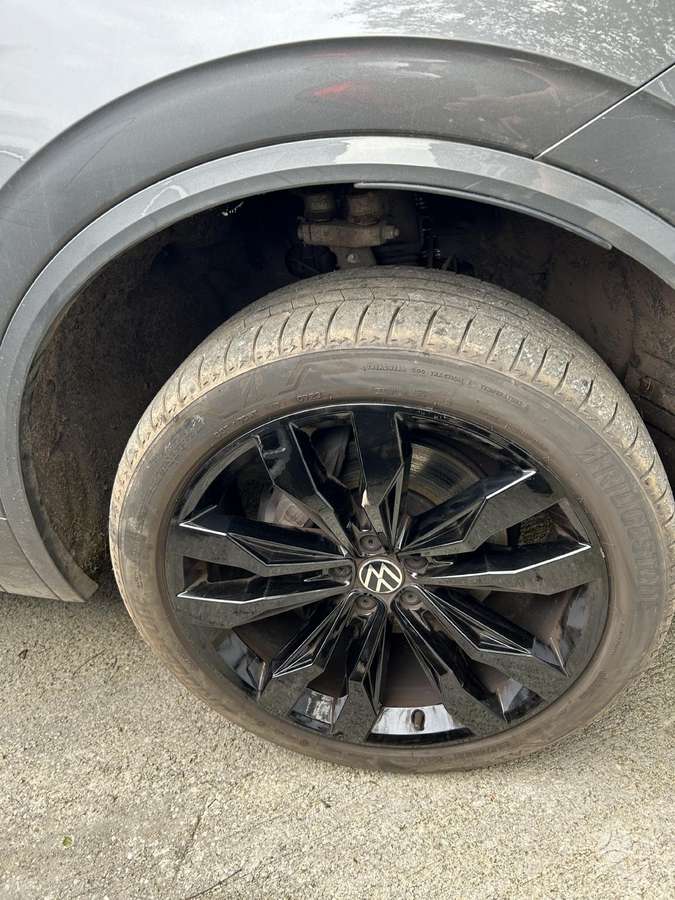 Volkswagen Touareg R line