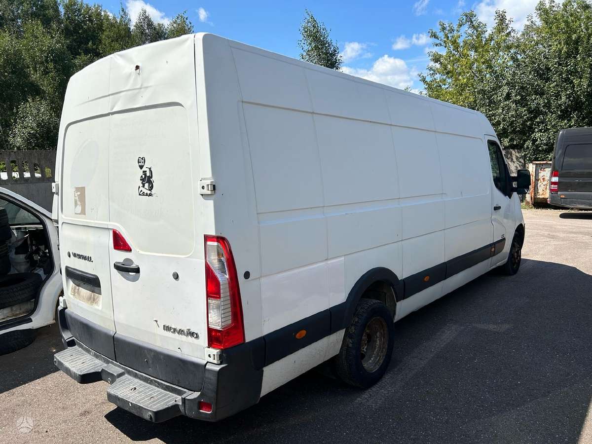 Opel Movano, cargo vans
