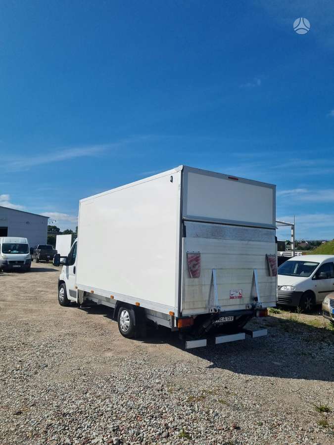 Volkswagen Ducato, cargo van