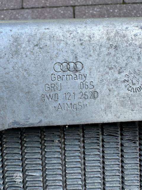 Audi RS 5 body parts