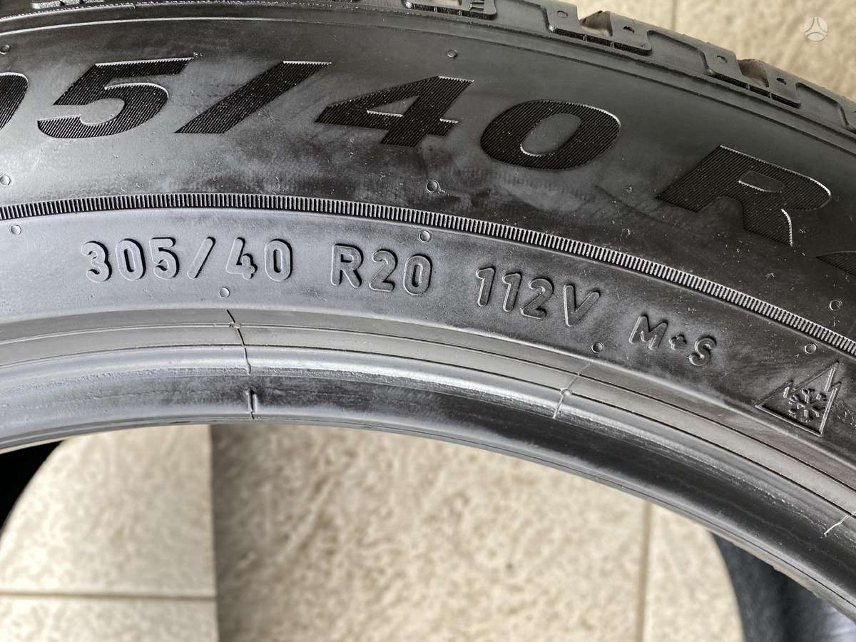 Pirelli Scorpion winter, зимние 305/40 R20