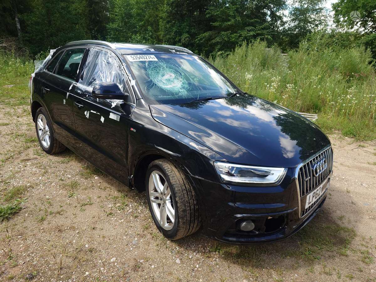 Audi Q3 dalimis. audi q3