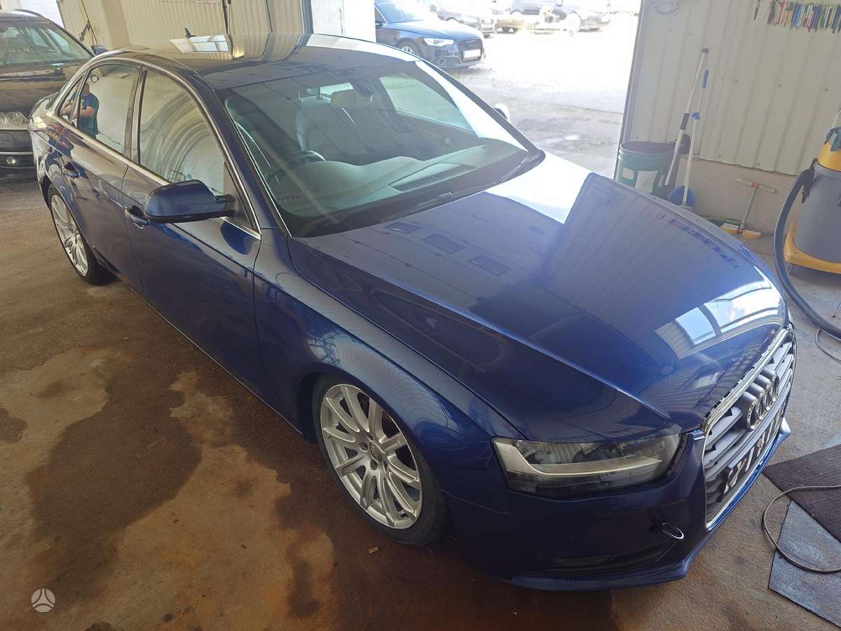 Audi A4 по частям. Audi a4 b8 5 dalys