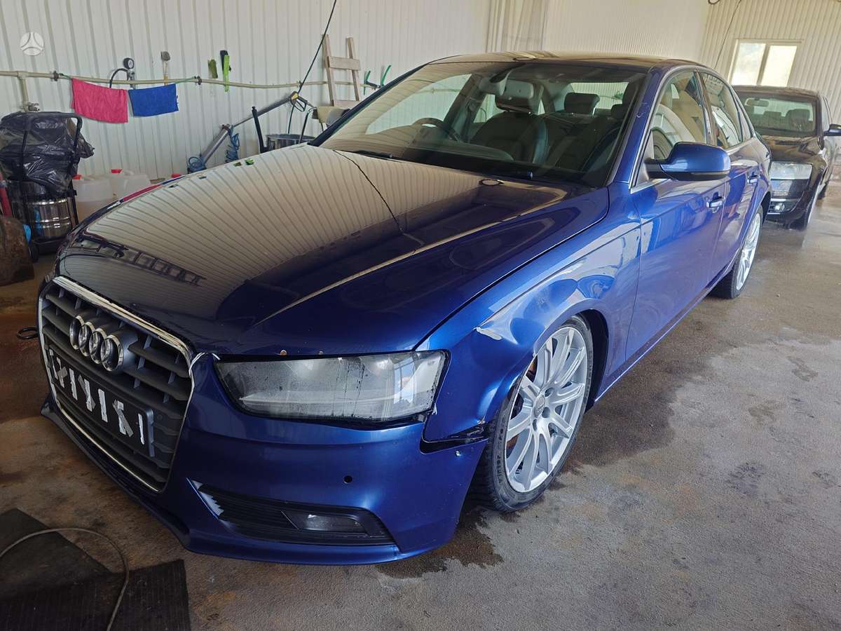 Audi A4 rezerves daļās. Audi a4 b8 5 dalys