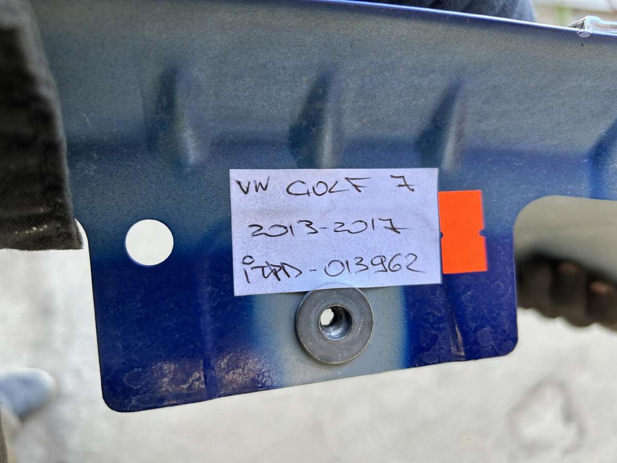 Volkswagen Golf Cen20874