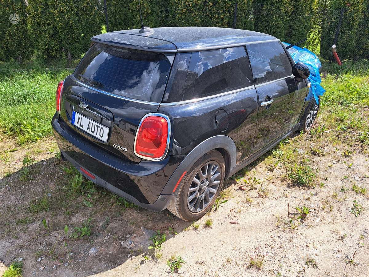 Mini Cooper, F56