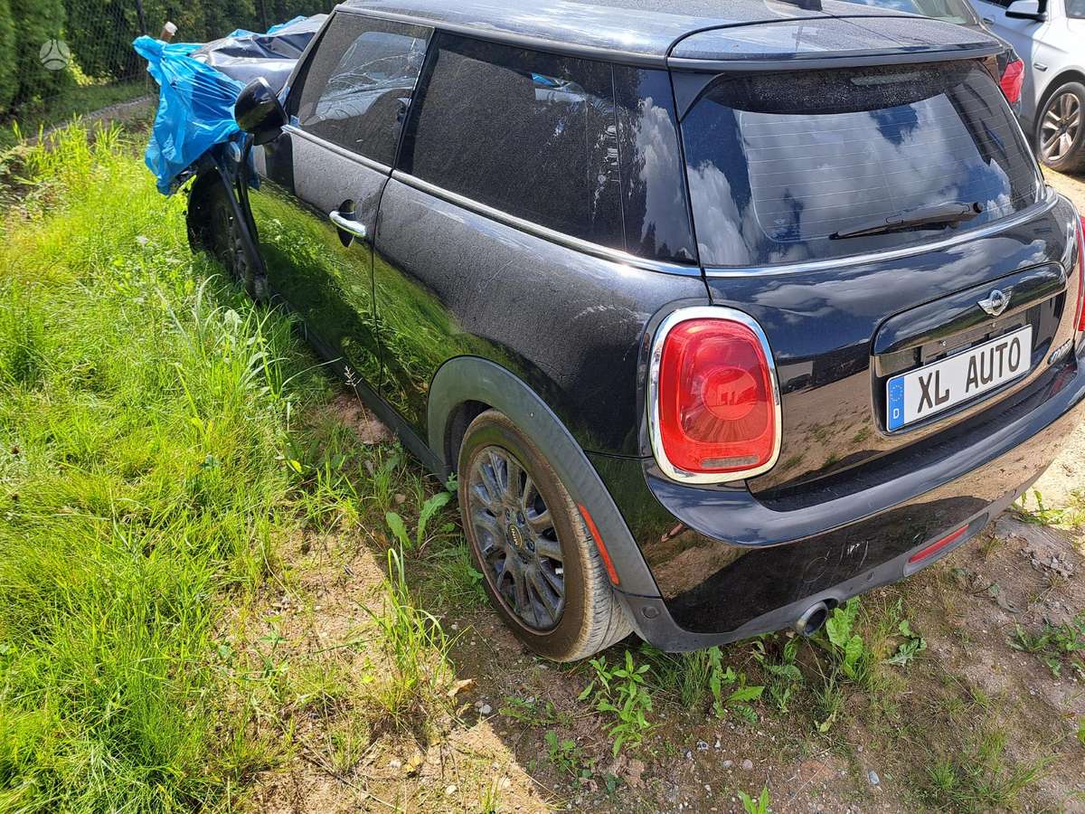 Mini Cooper, F56