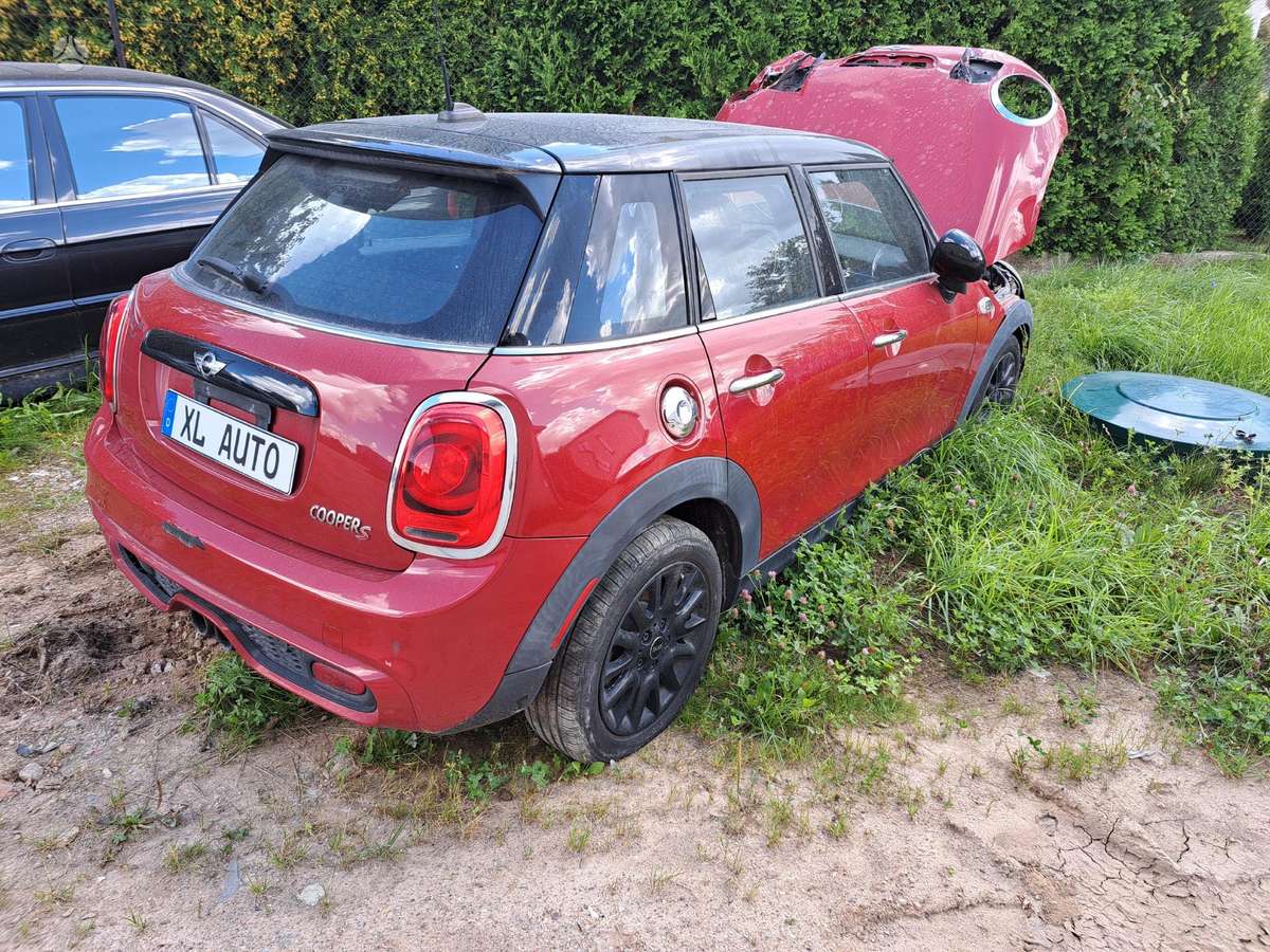 Mini Cooper S, F55