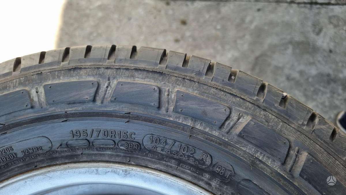 Ford Transit, stamped steel, R15