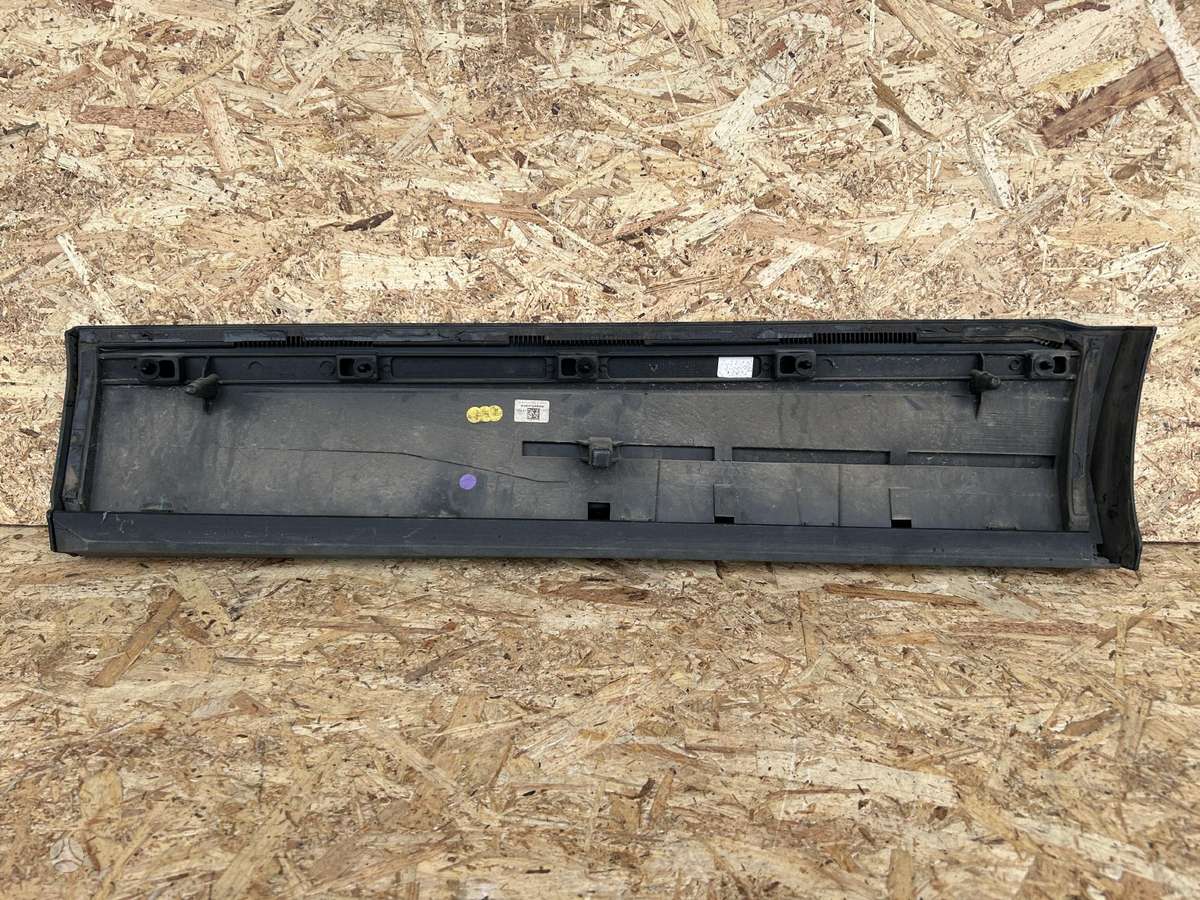 Audi Q8, 4M8853970, Cen20177