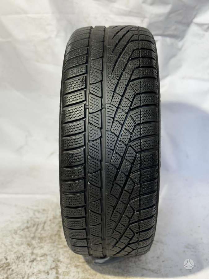Pirelli SOTTOZERO WINTER 240, winter 235/50 R18