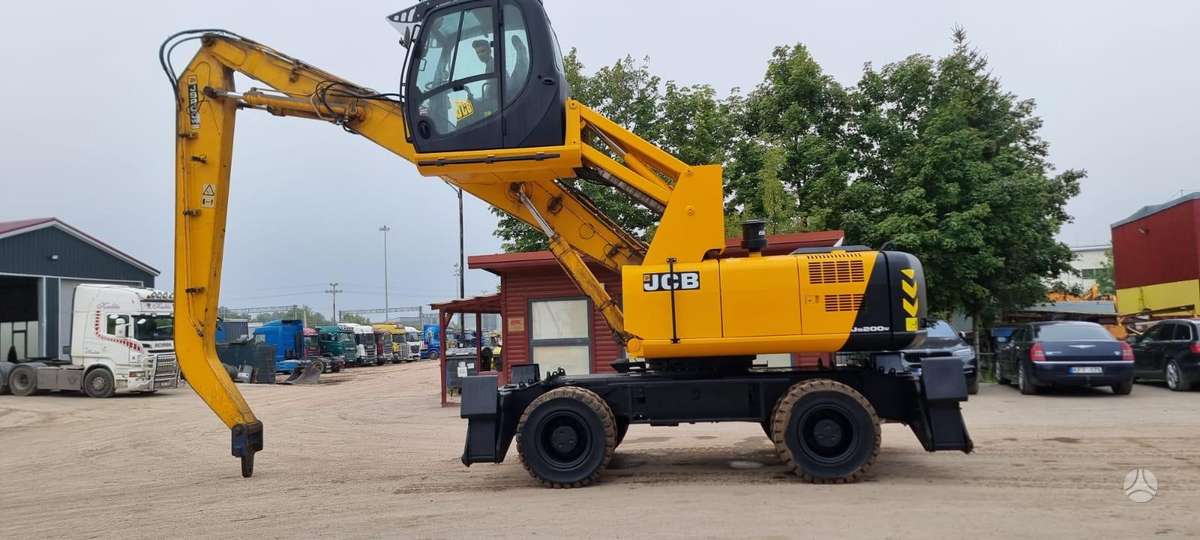 JCB JS 200W, экскаваторы