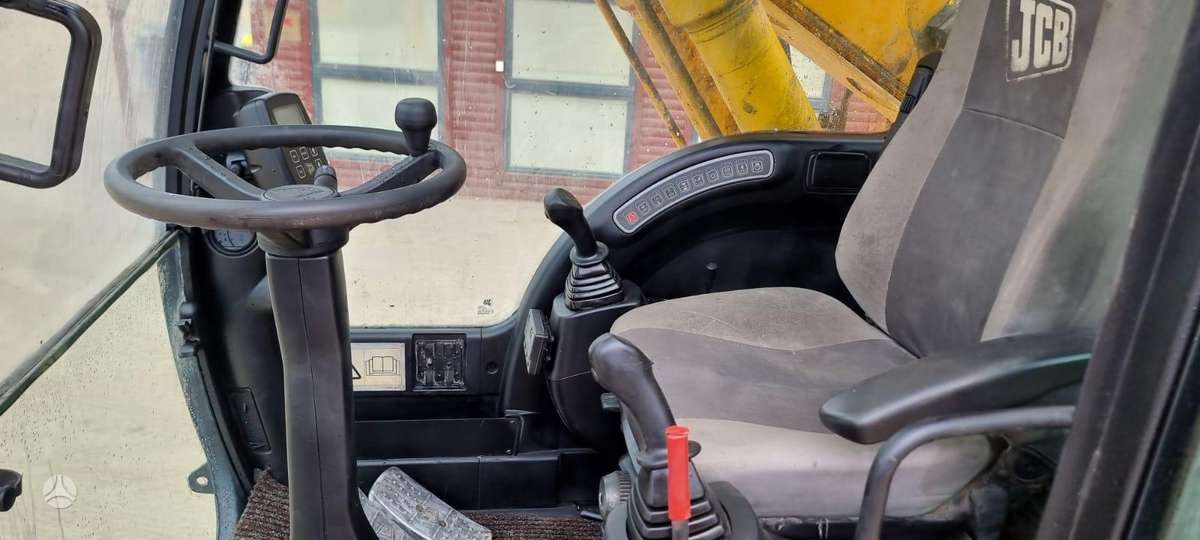 JCB JS 200W, ekskavatoriai