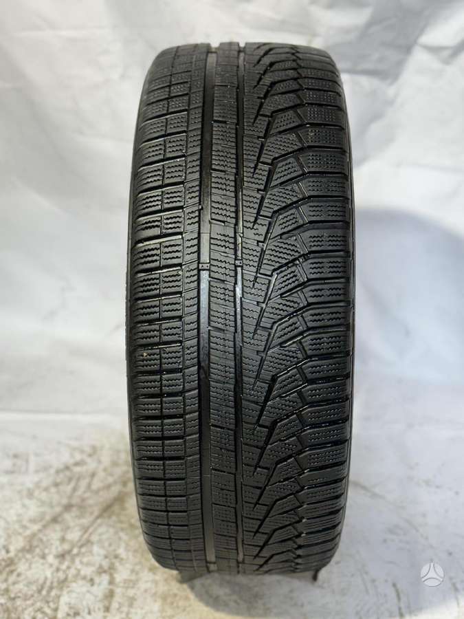 Hankook WINTER I*CEPT EVO 2, winter 245/45 R20