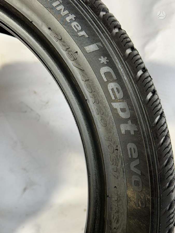 Hankook WINTER I*CEPT EVO 2, winter 245/45 R20