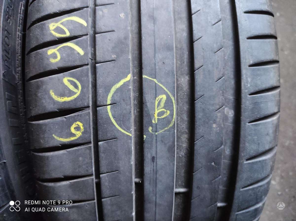 Bridgestone, vasarinės 255/40 R18