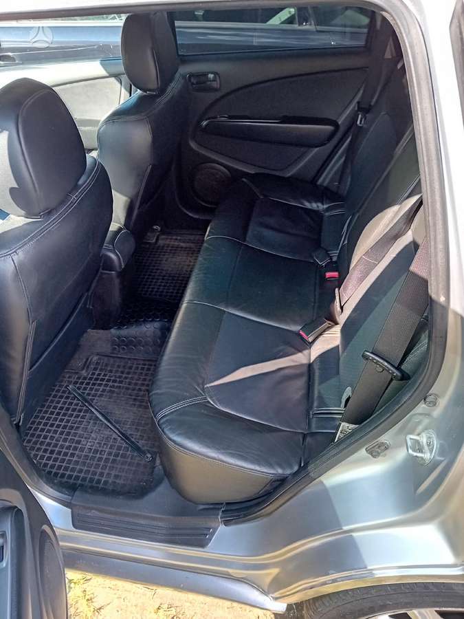 Mitsubishi Outlander по частям